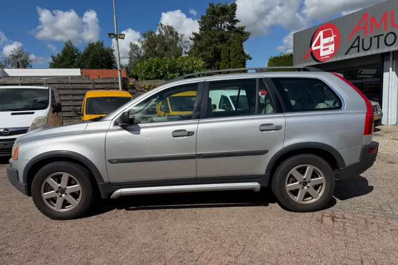 Volvo XC90 (2004)