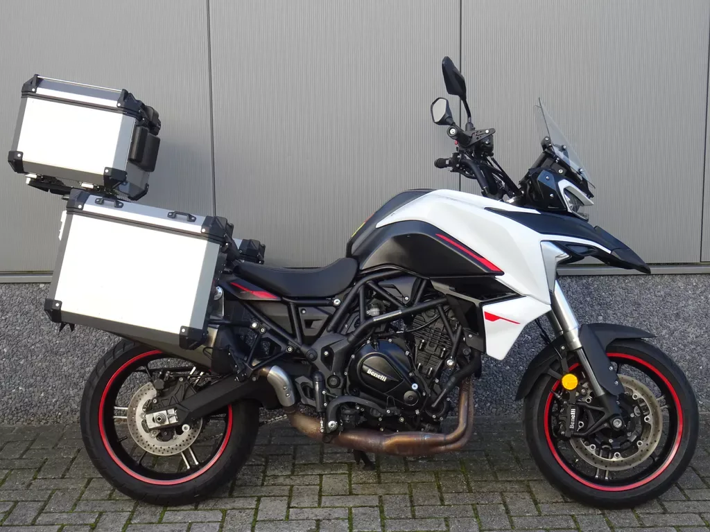 Benelli TRK 702 (2024) — foto 1