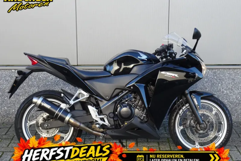 Honda CBR 250 R (2011)