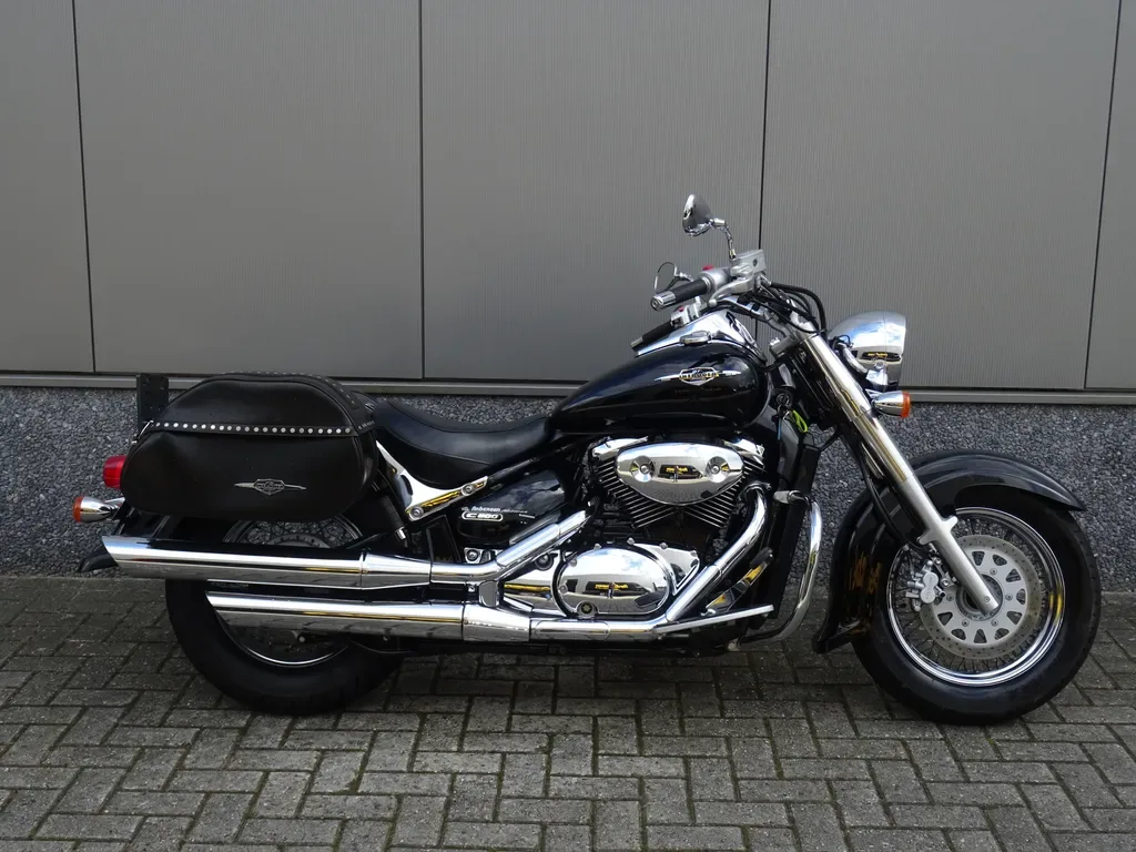Suzuki Intruder (2007) — foto 1