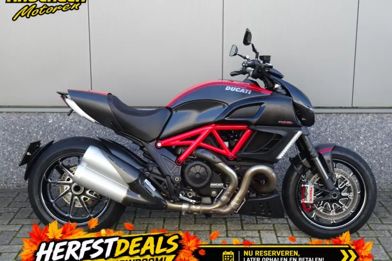 Ducati Diavel (2011)