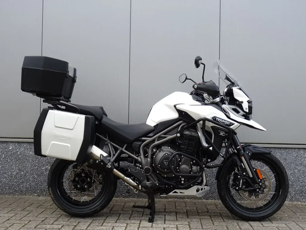 Triumph Tiger Explorer XCX (2017) — foto 1