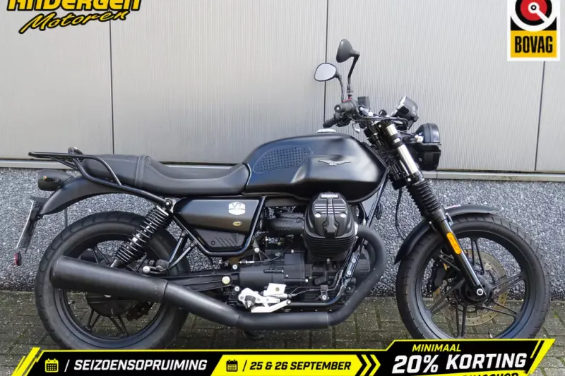 Moto Guzzi V7 Stone (2021)