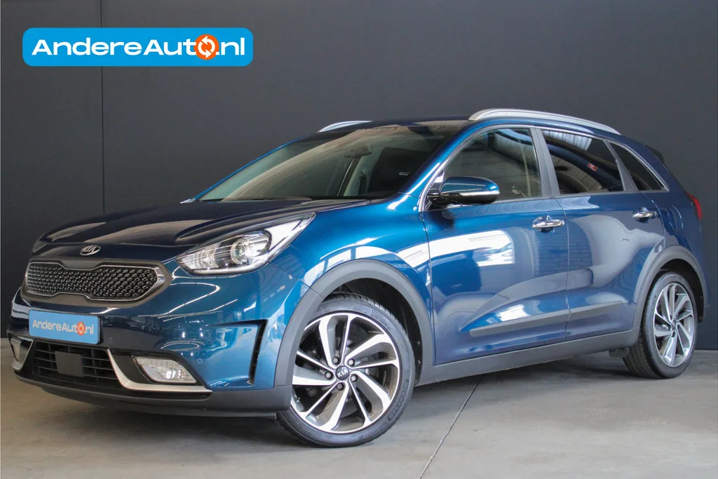 Kia Niro (2016) — foto 1
