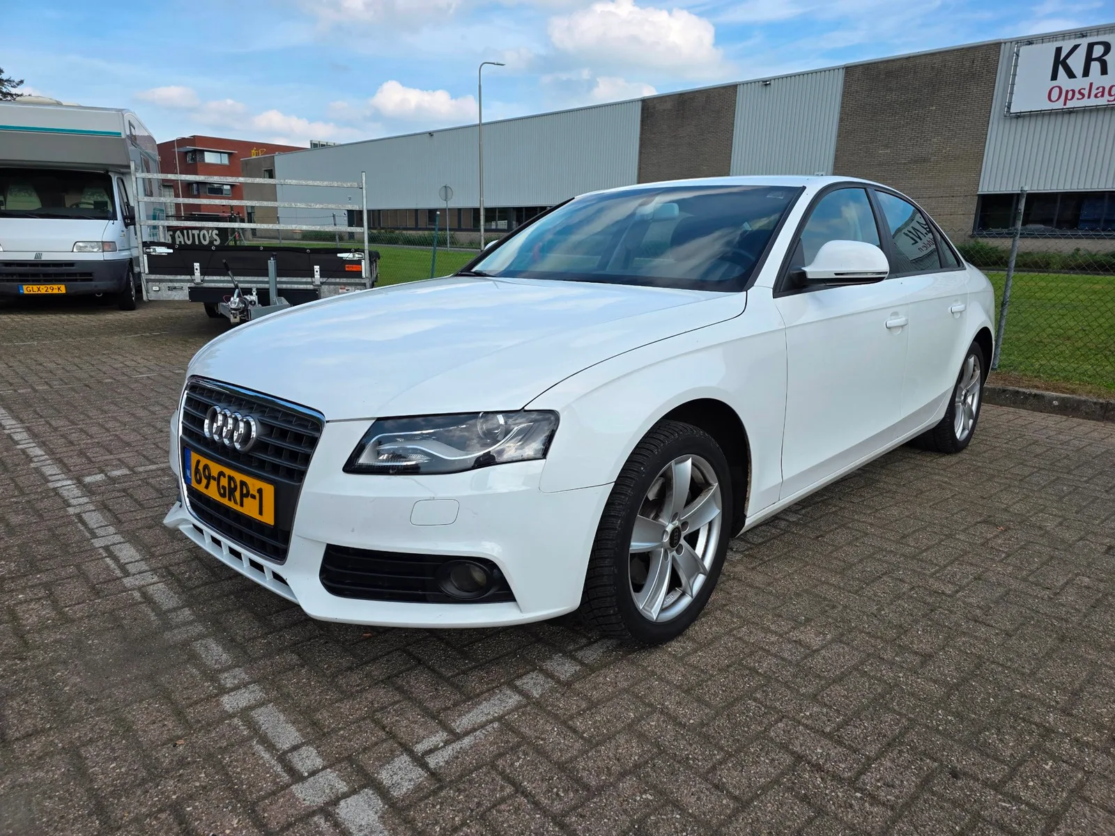 Audi A4 (2008) — foto 1