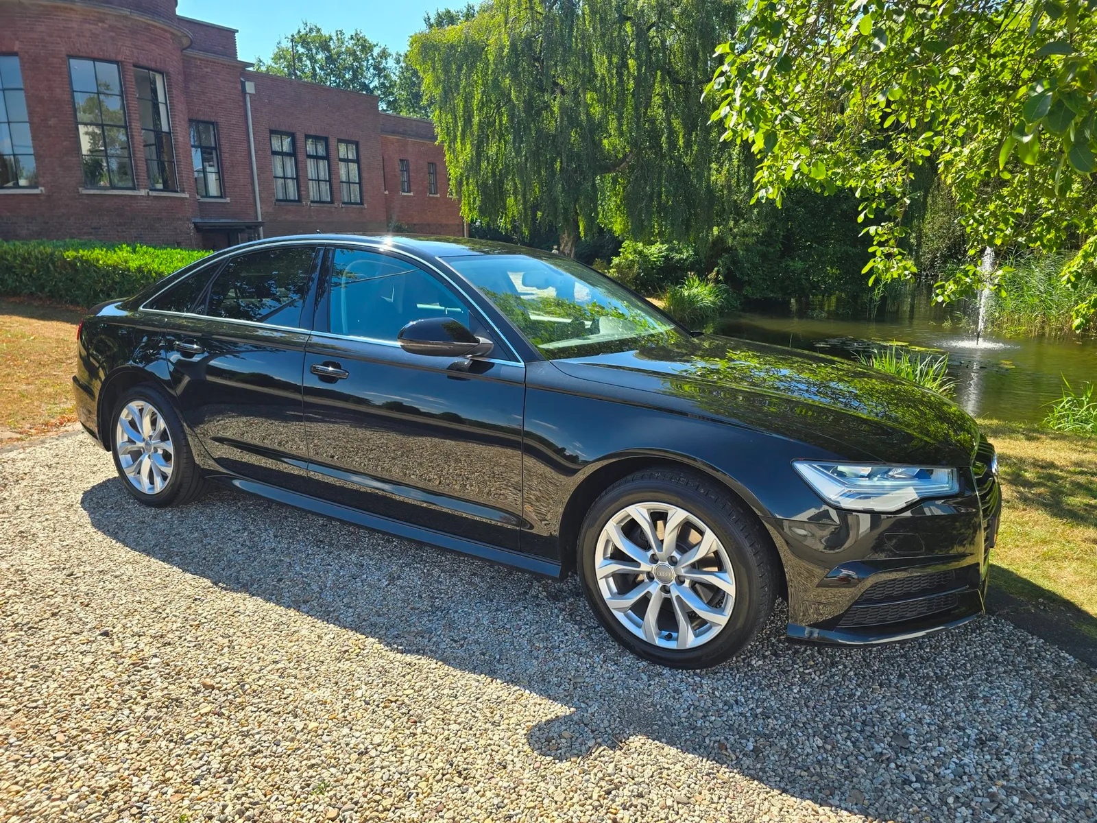 Audi A6 (2018) — foto 1