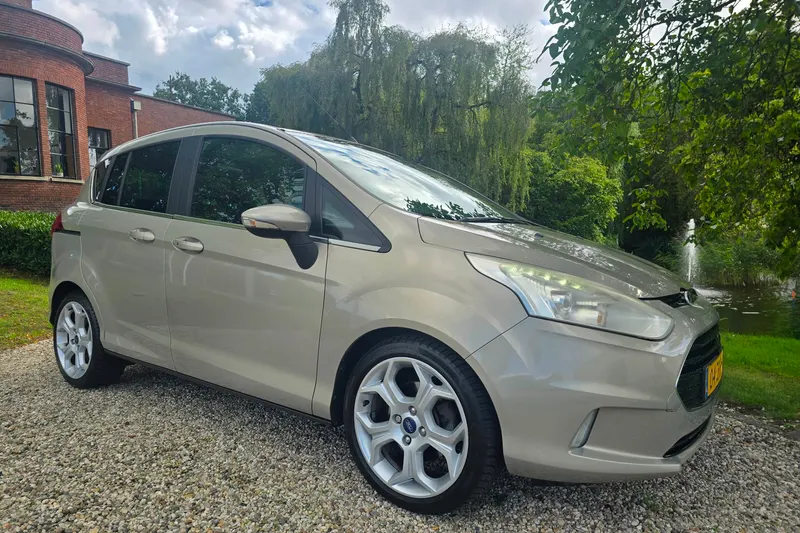 Ford B-Max (2013)