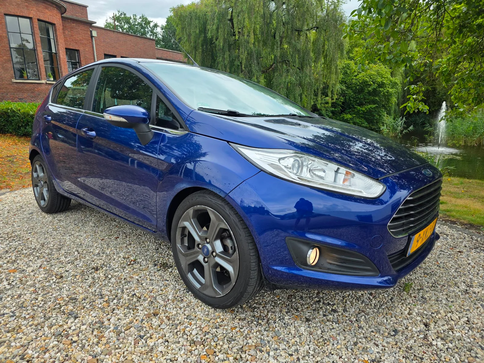 Ford Fiesta (2014) — foto 1