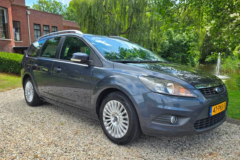 Ford Focus (2011)