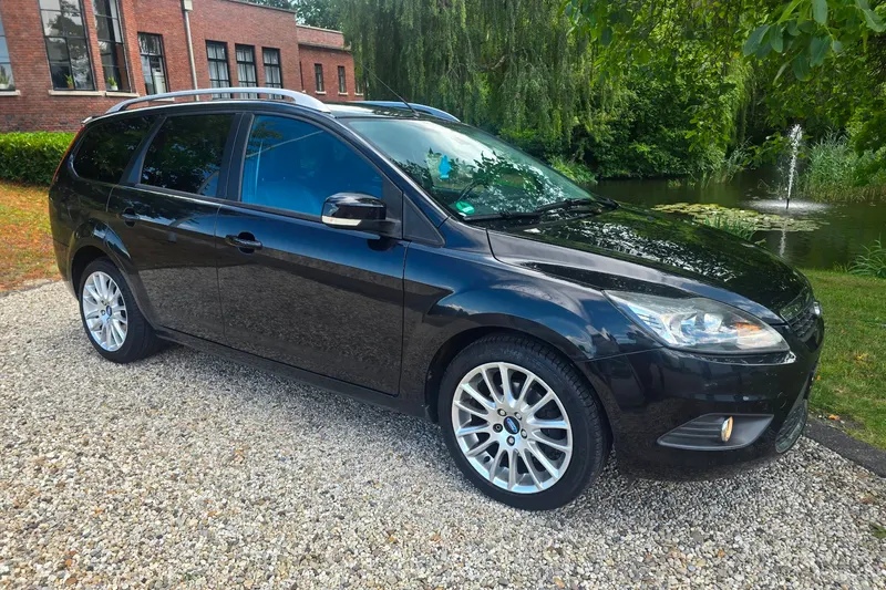 Ford Focus (2008)