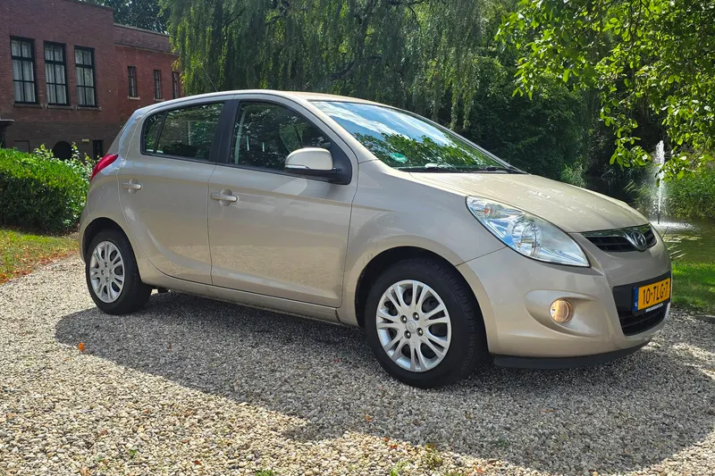 Hyundai i20 (2012)