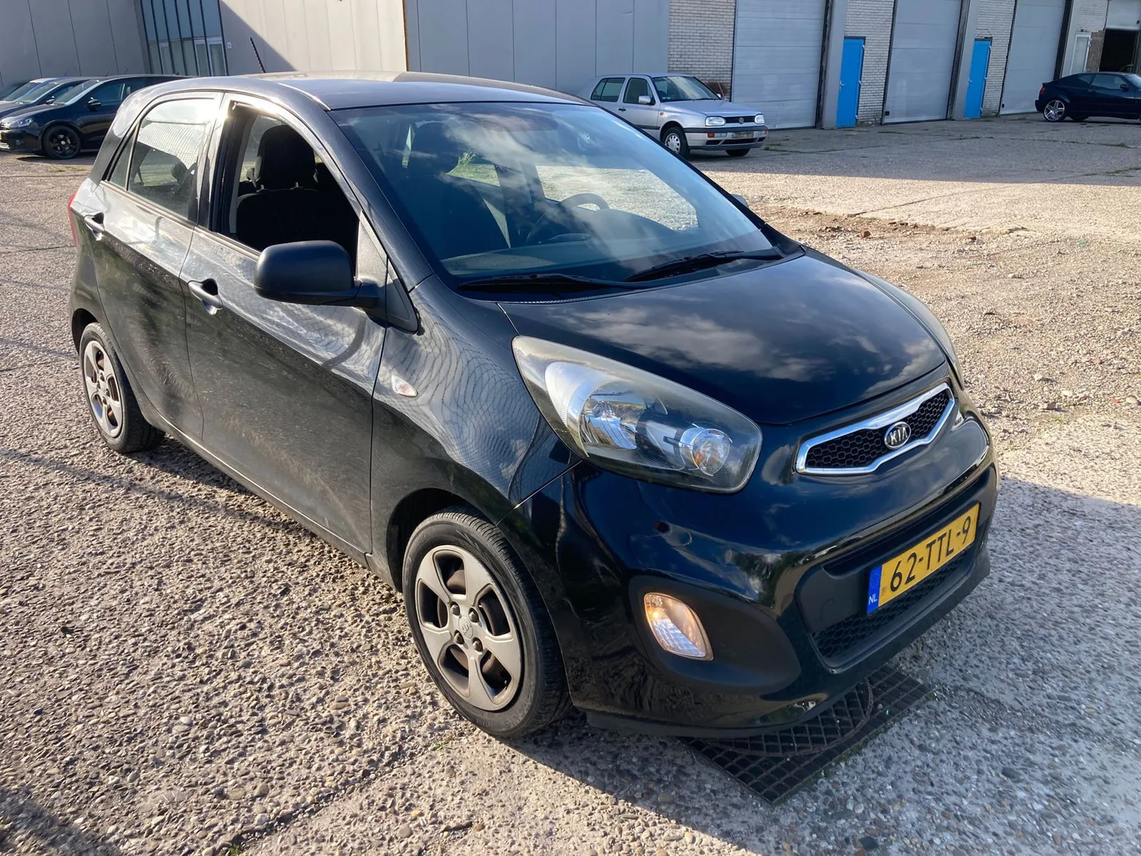 Kia Picanto (2012) — foto 1