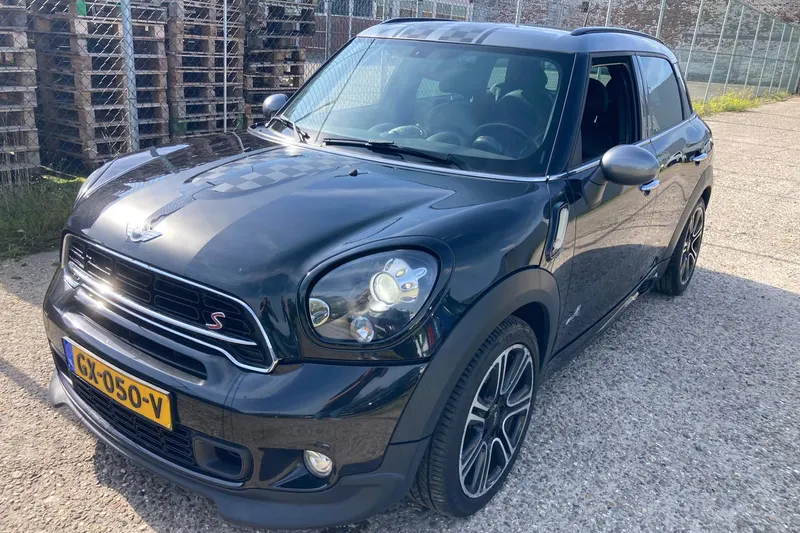 MINI Countryman (2015)