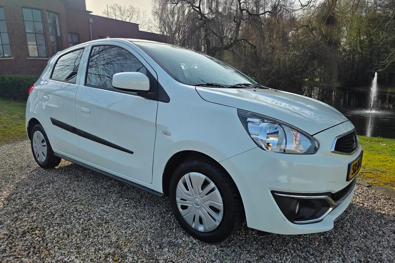 Mitsubishi Space Star (2018)