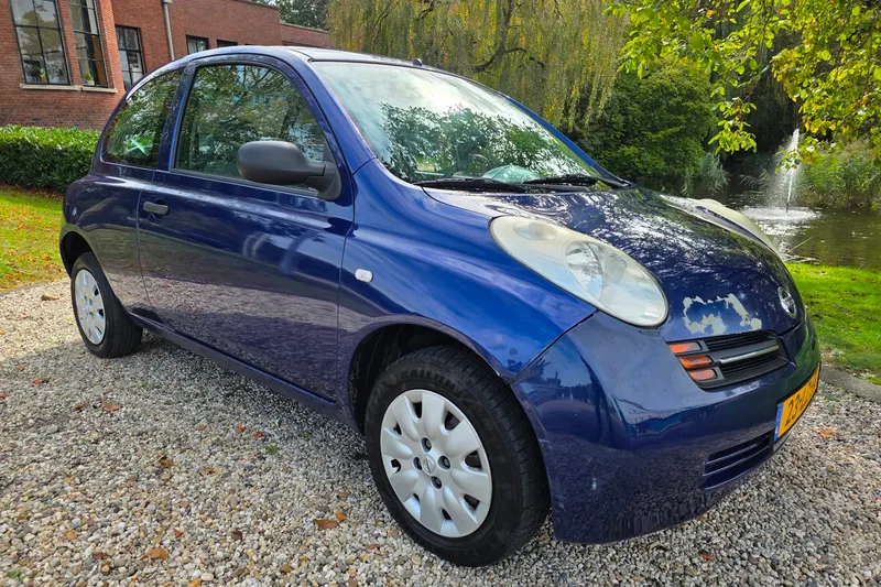 Nissan Micra (2003)