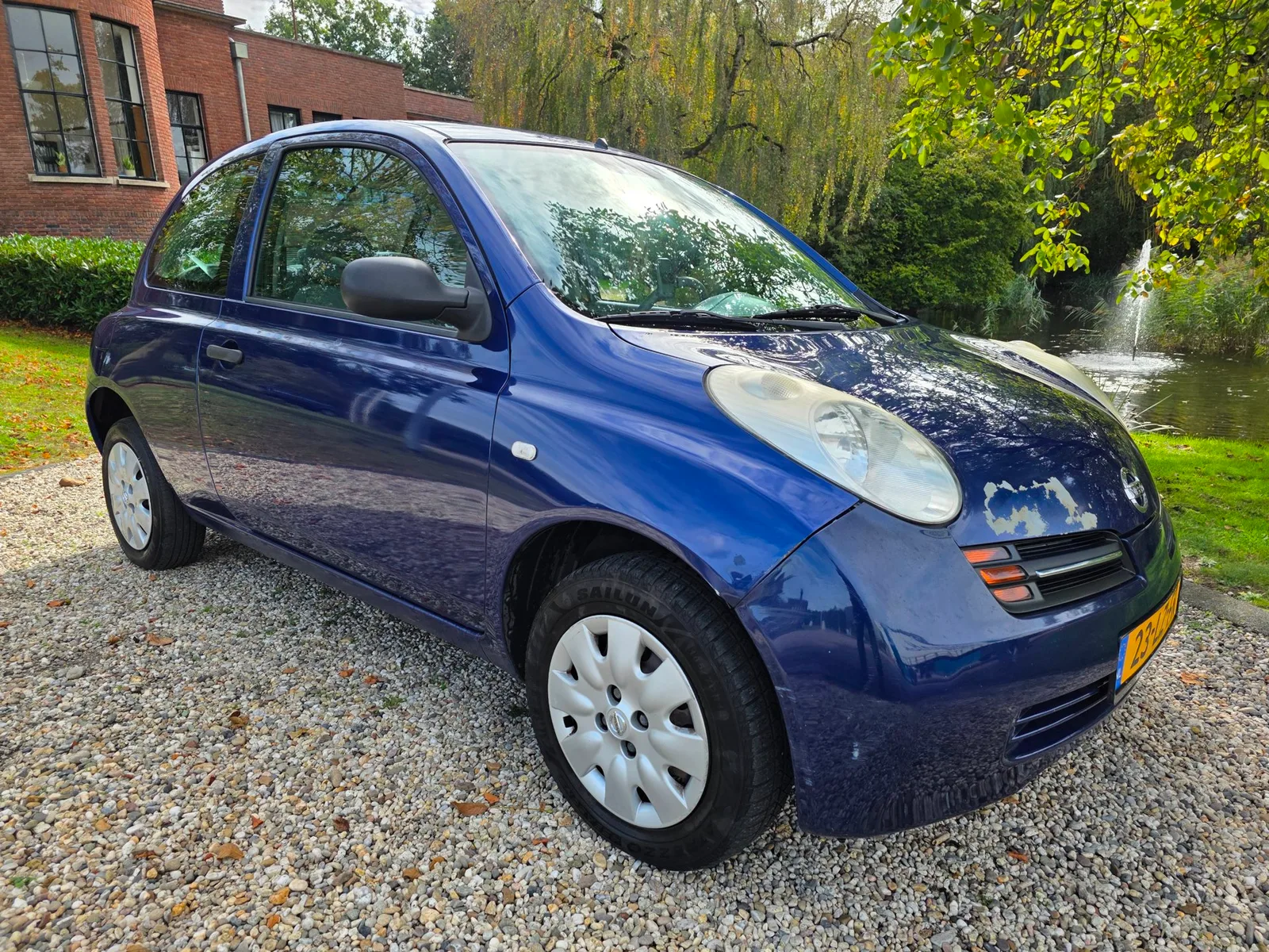 Nissan Micra (2003) — foto 1