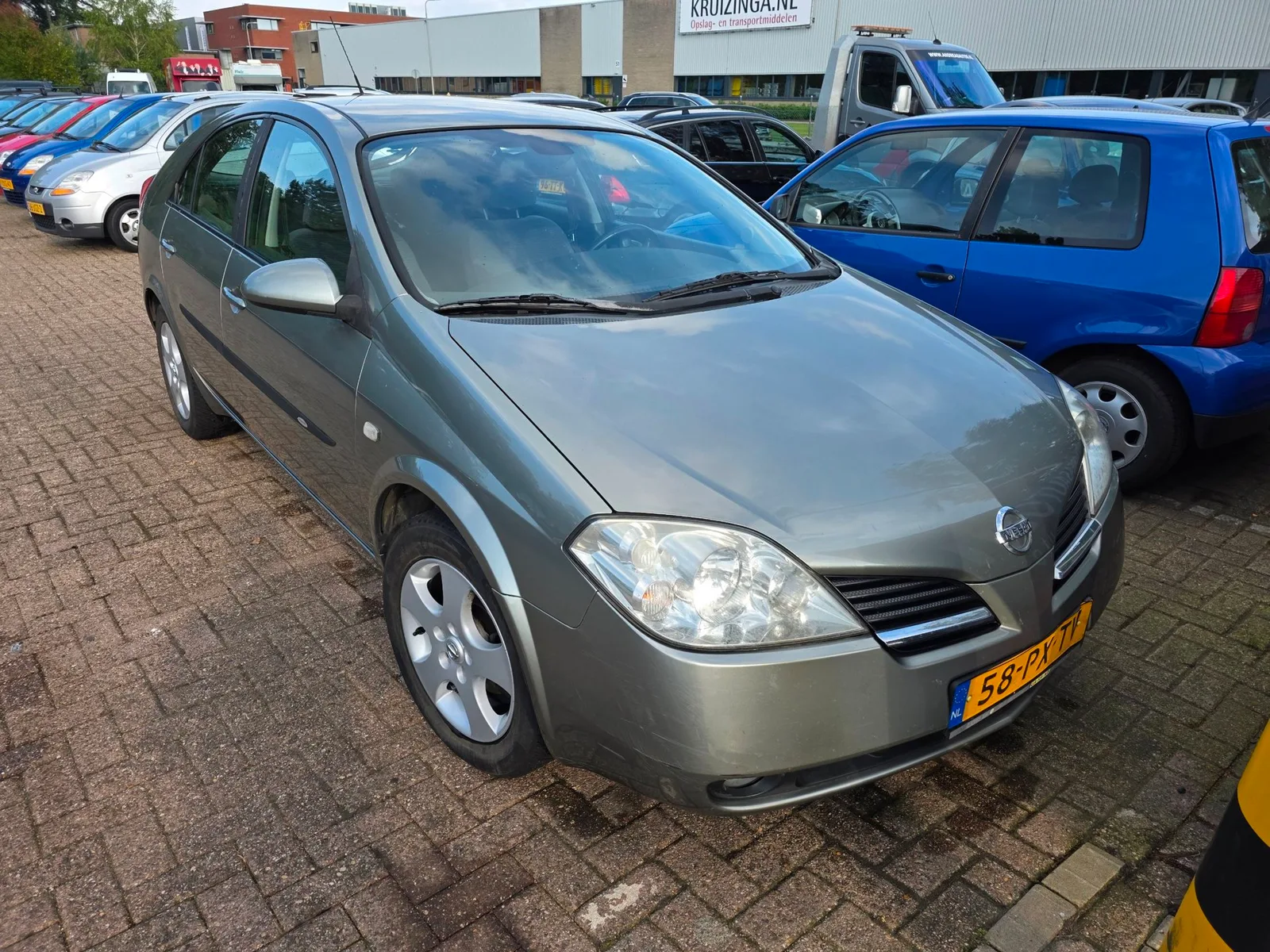 Nissan Primera (2004) — foto 1