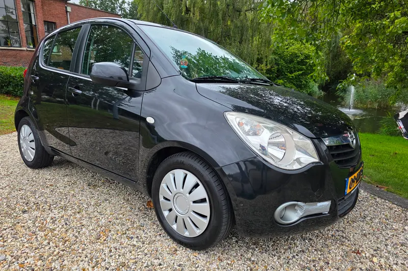 Opel Agila (2010)