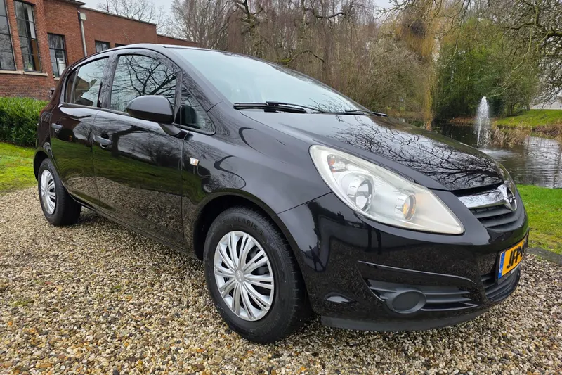 Opel Corsa (2009)