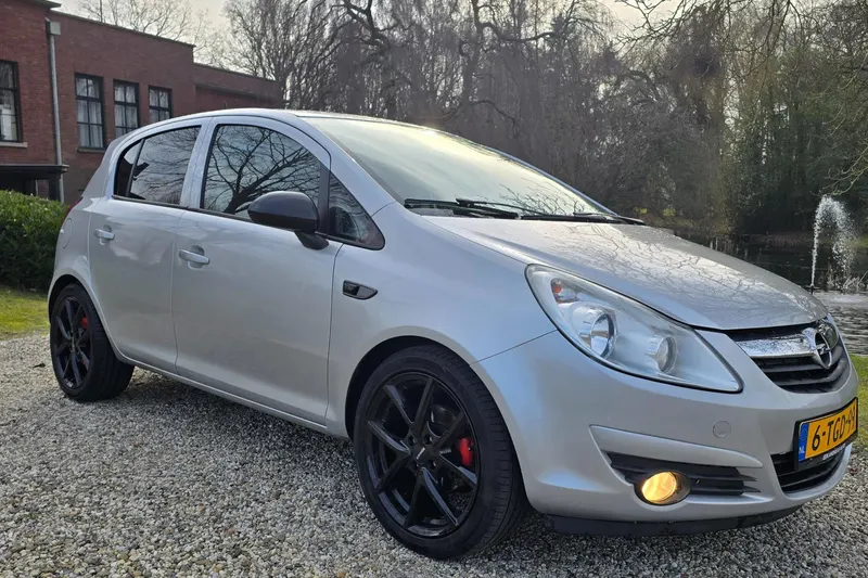Opel Corsa (2010)