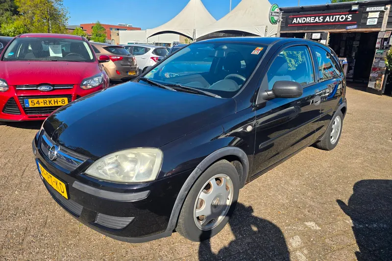 Opel Corsa (2004)