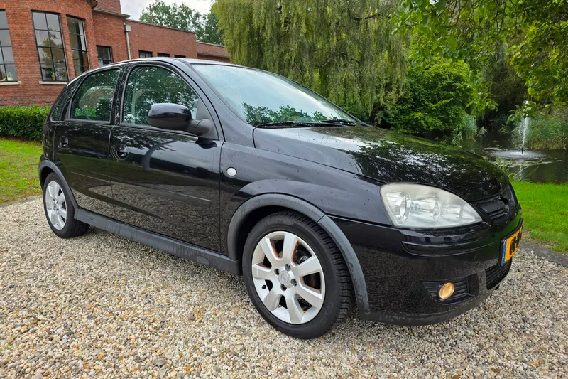 Opel Corsa (2006)