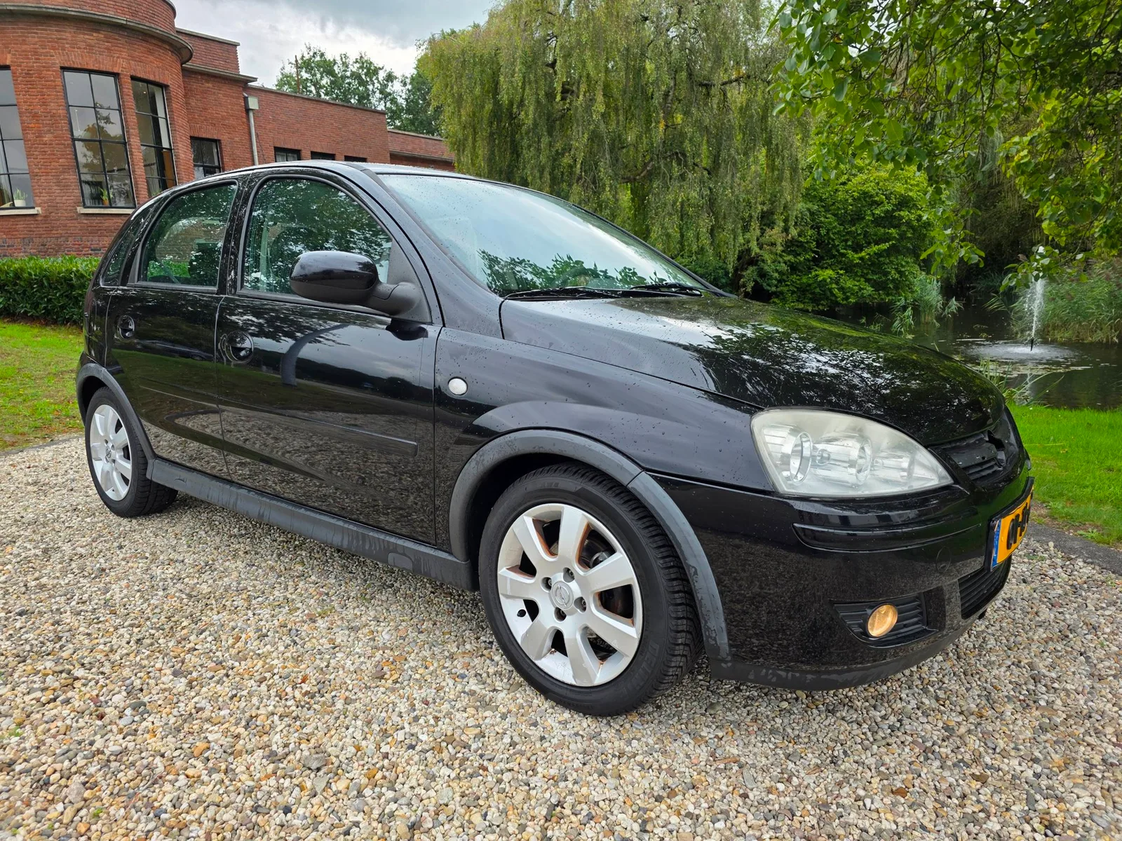 Opel Corsa (2006) — foto 1