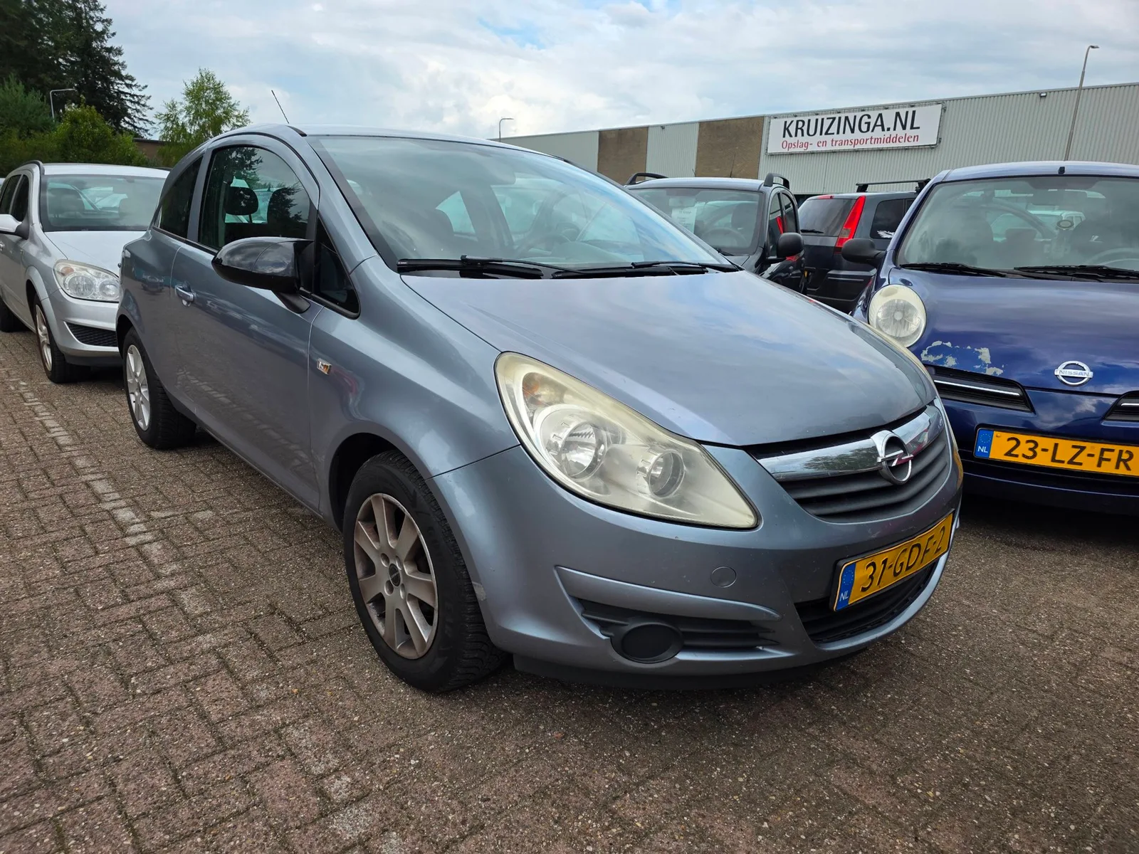 Opel Corsa (2008) — foto 1