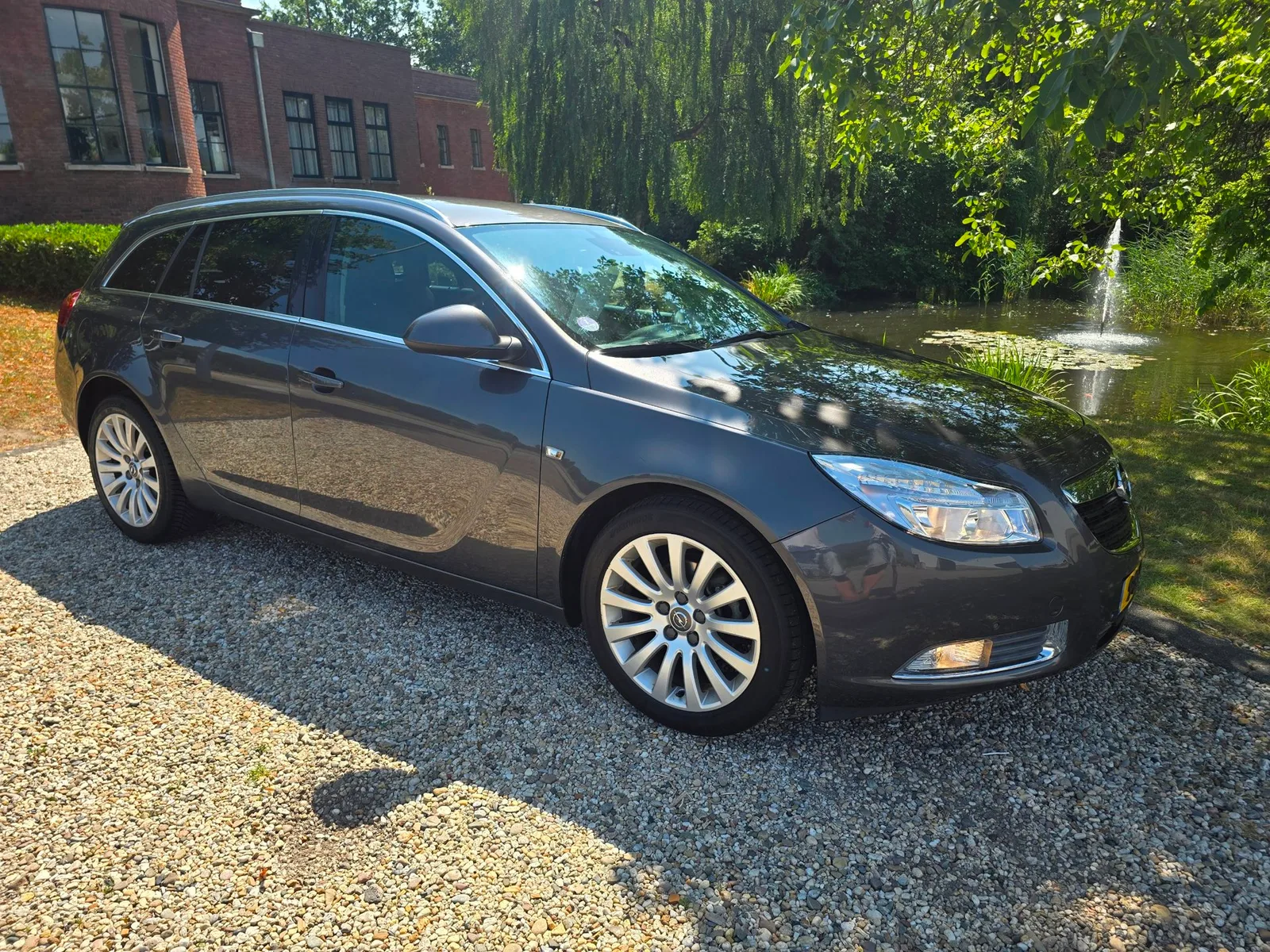 Opel Insignia Sports Tourer (2012) — foto 1