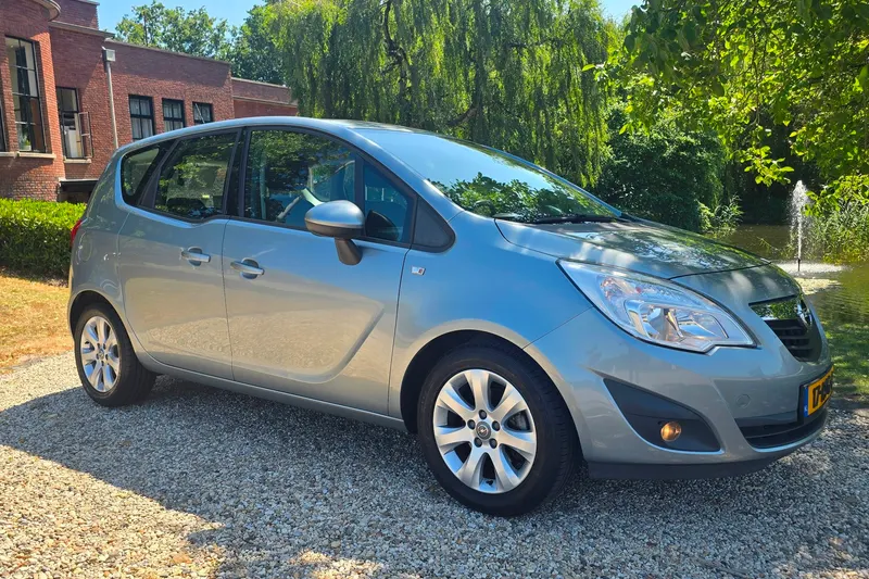 Opel Meriva (2011)