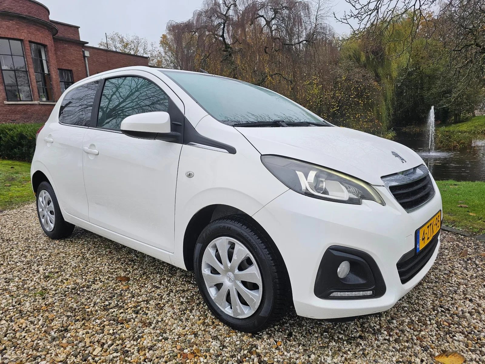 Peugeot 108 (2015) — foto 1