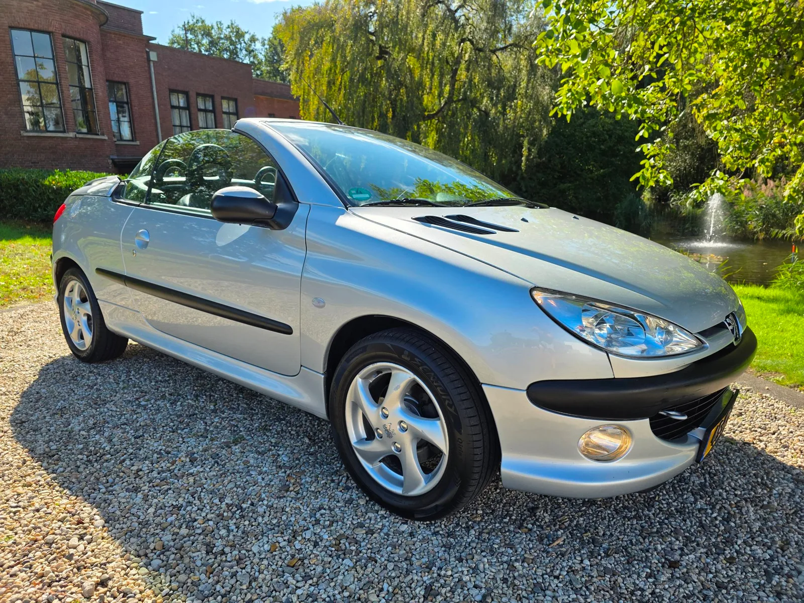 Peugeot 206 (2002) — foto 1