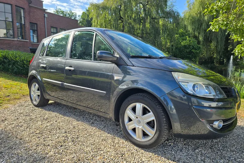 Renault Scénic (2008)