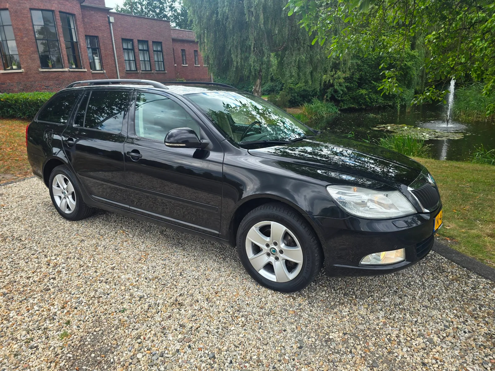 Škoda Octavia (2011) — foto 1