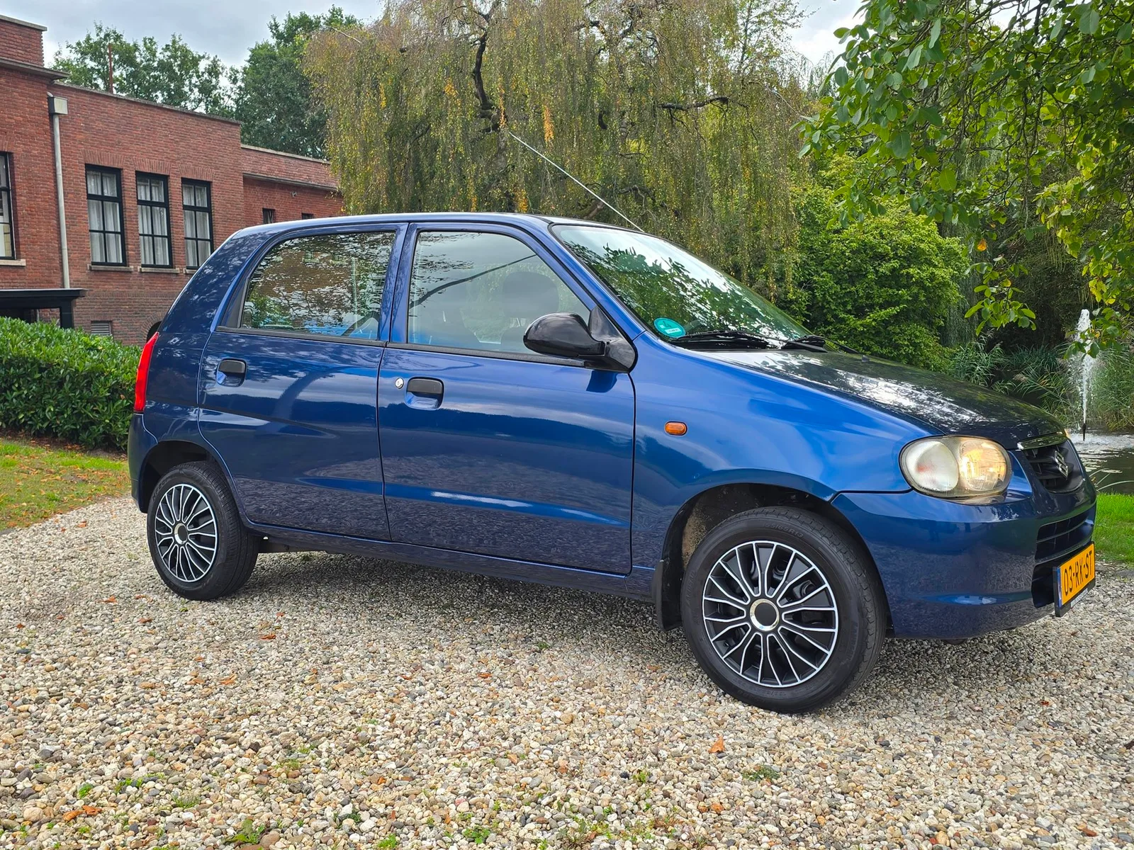 Suzuki Alto (2004) — foto 1