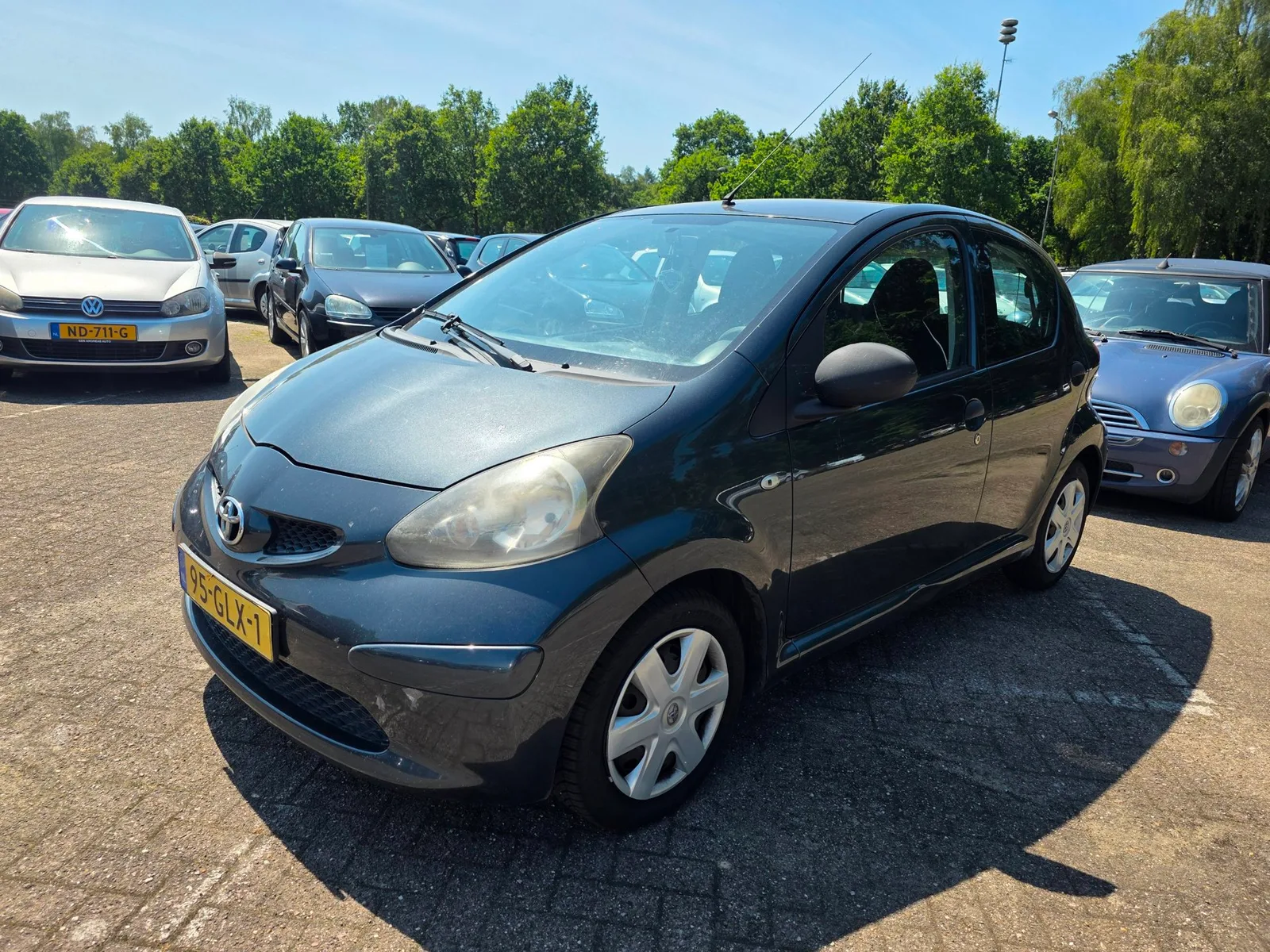 Toyota Aygo (2008) — foto 1
