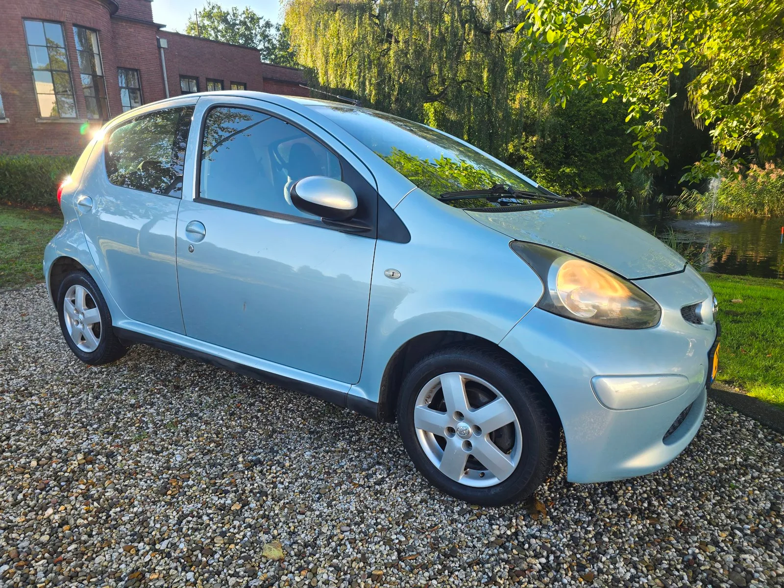 Toyota Aygo (2006) — foto 1