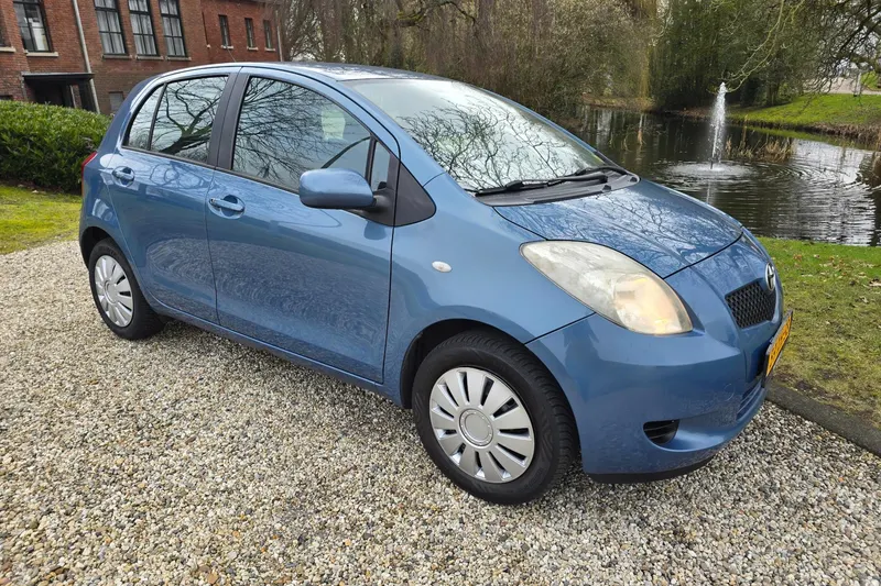Toyota Yaris (2007)