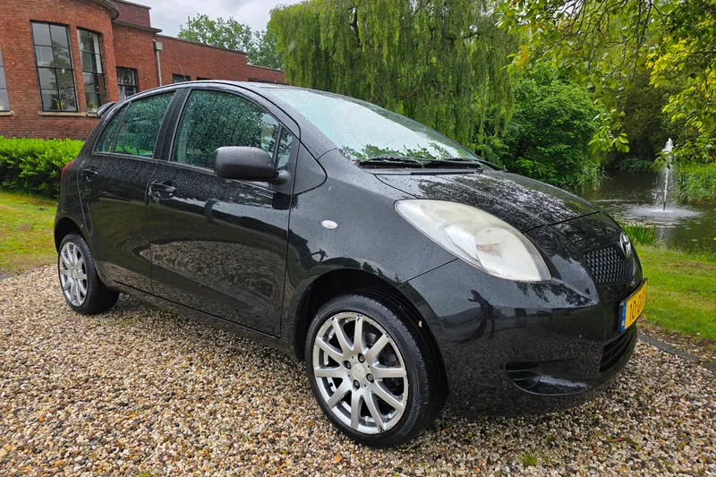 Toyota Yaris (2008)