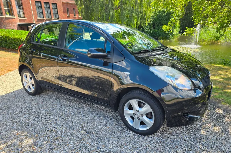 Toyota Yaris (2008)