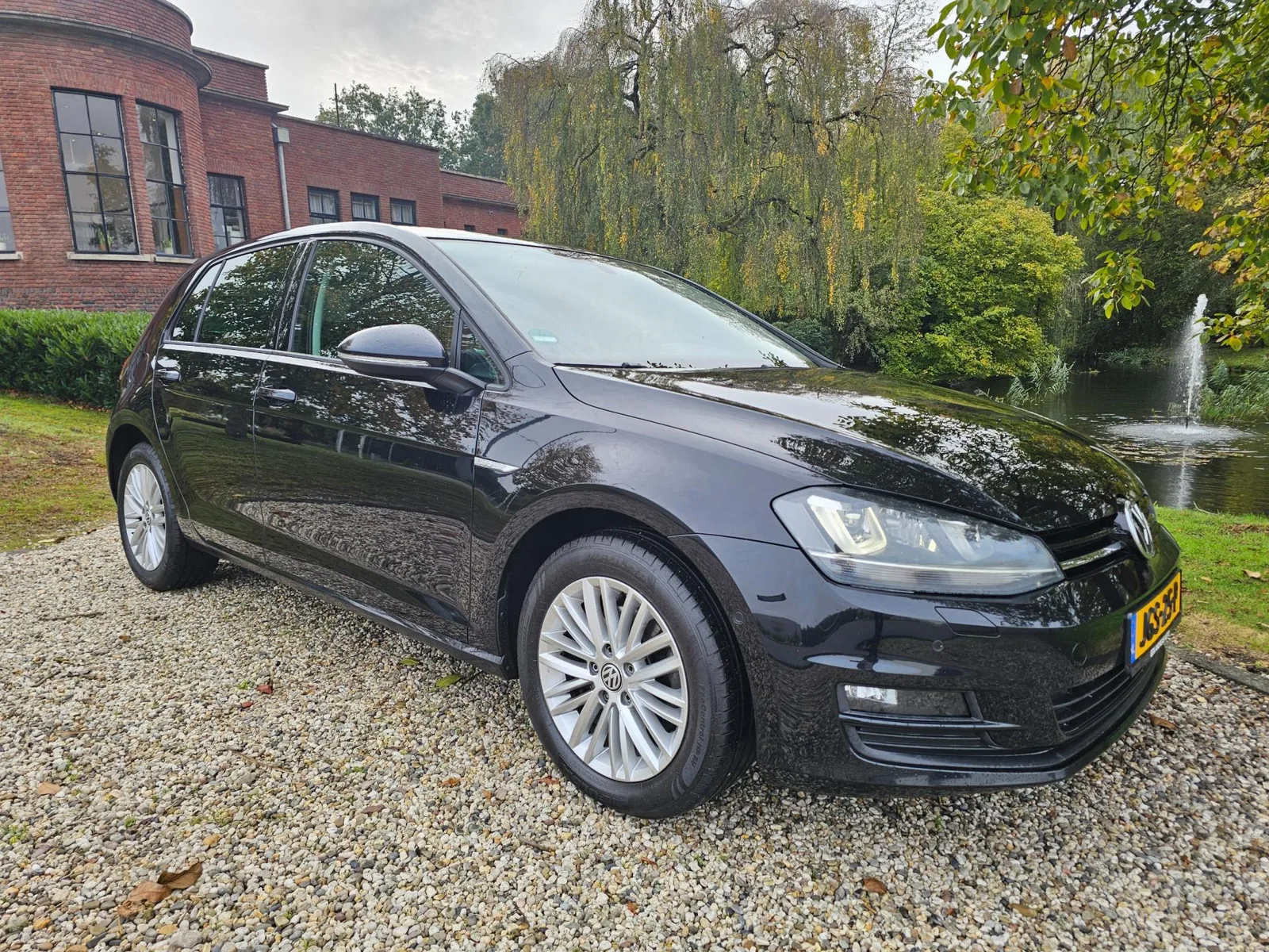 Volkswagen Golf (2014) — foto 1