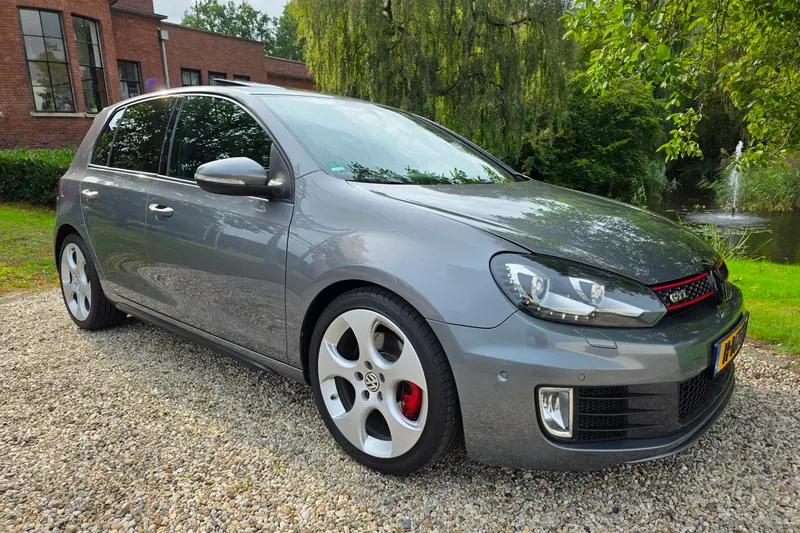 Volkswagen Golf (2011)
