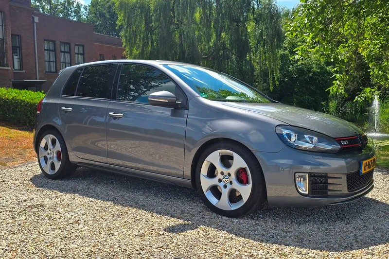 Volkswagen Golf (2011)