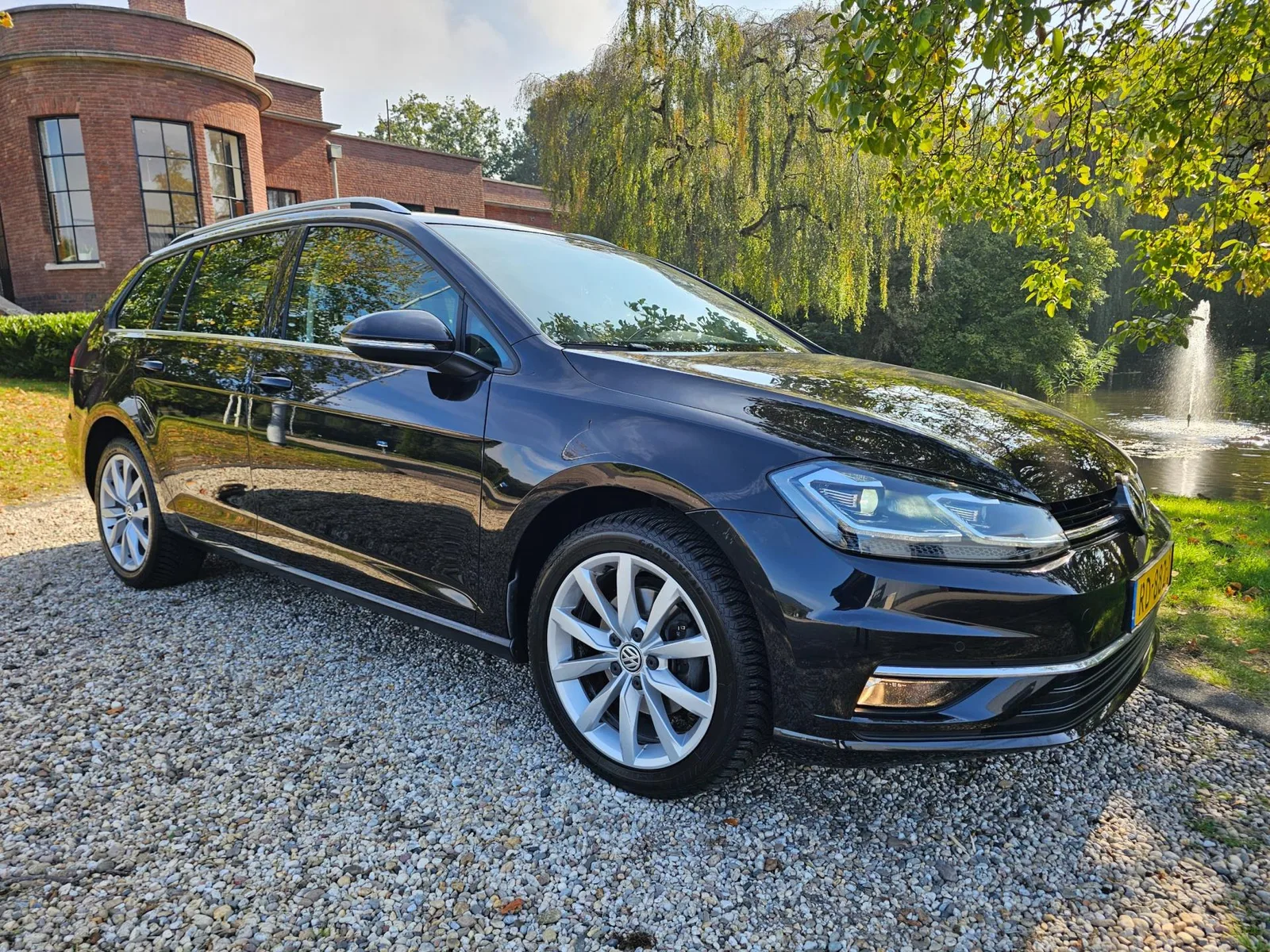 Volkswagen Golf (2017) — foto 1