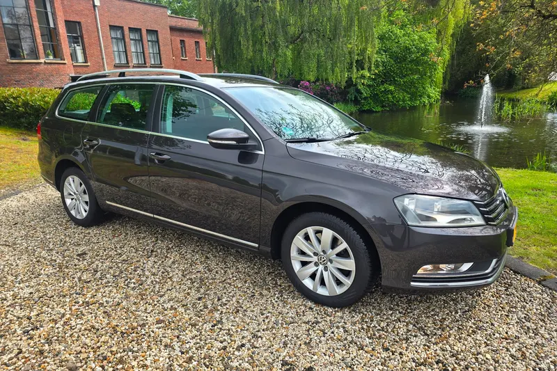 Volkswagen Passat (2011)