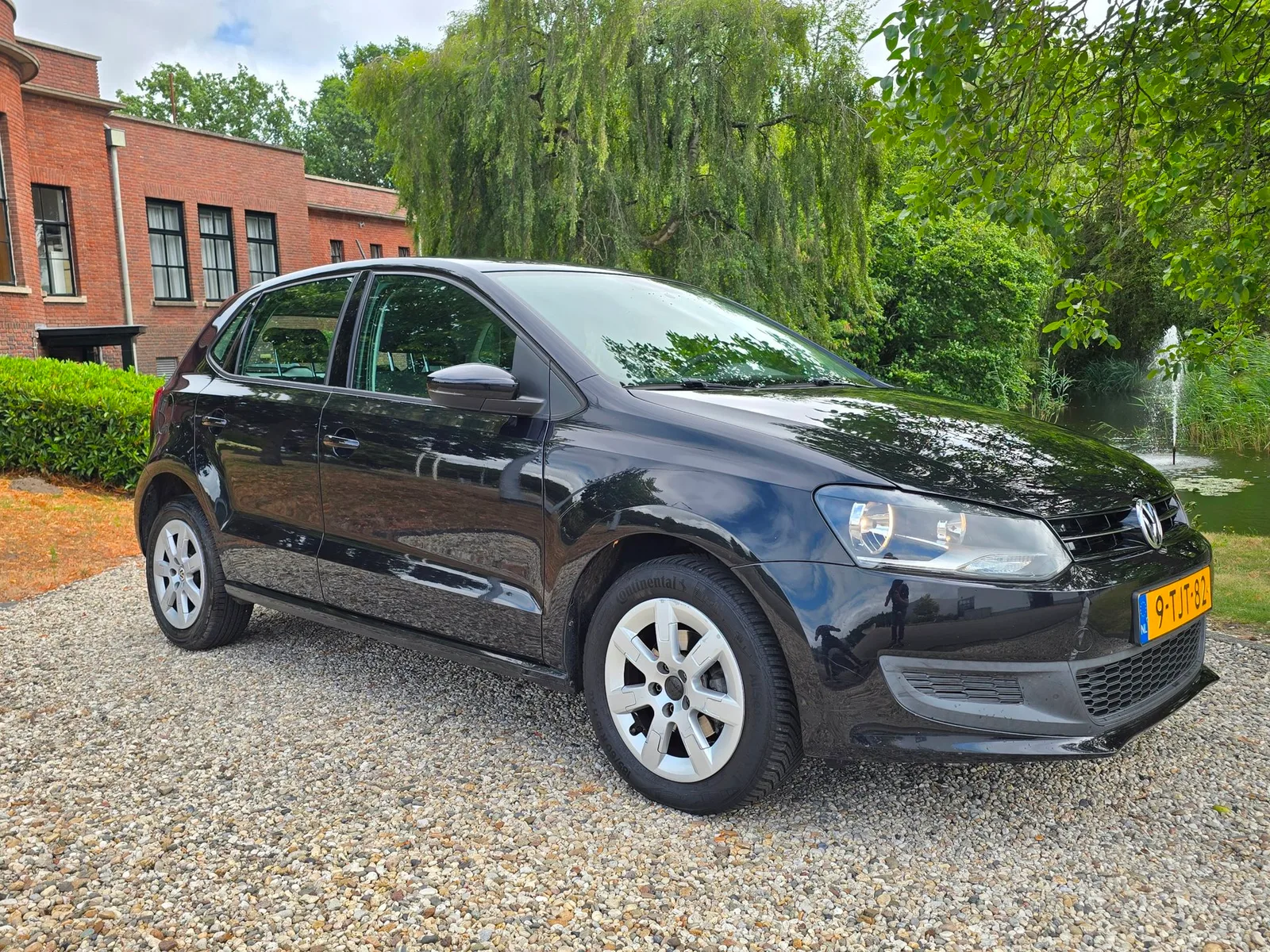 Volkswagen Polo (2014) — foto 1