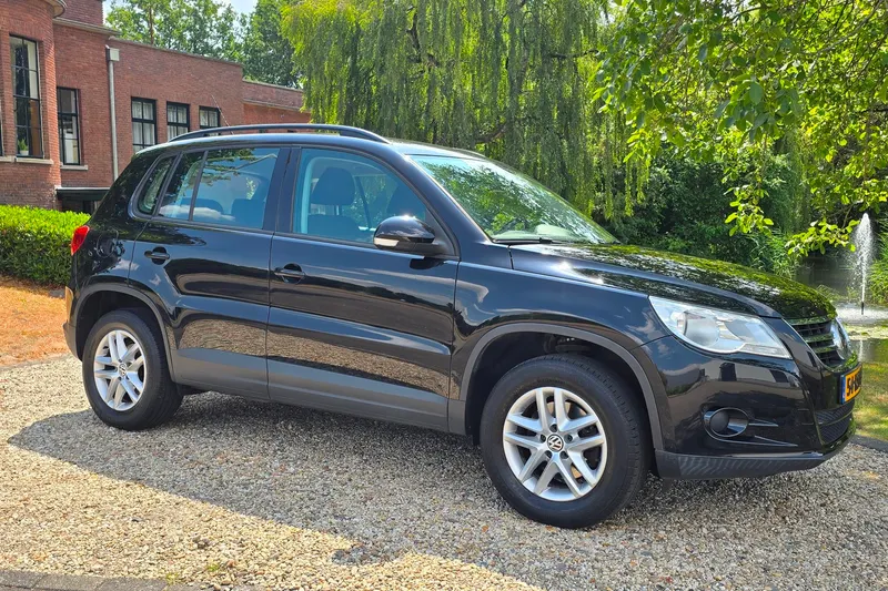 Volkswagen Tiguan (2010)