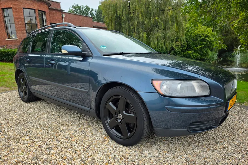 Volvo V50 (2004)