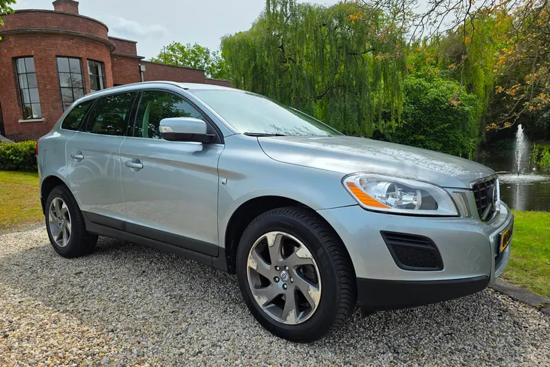 Volvo XC60 (2012)