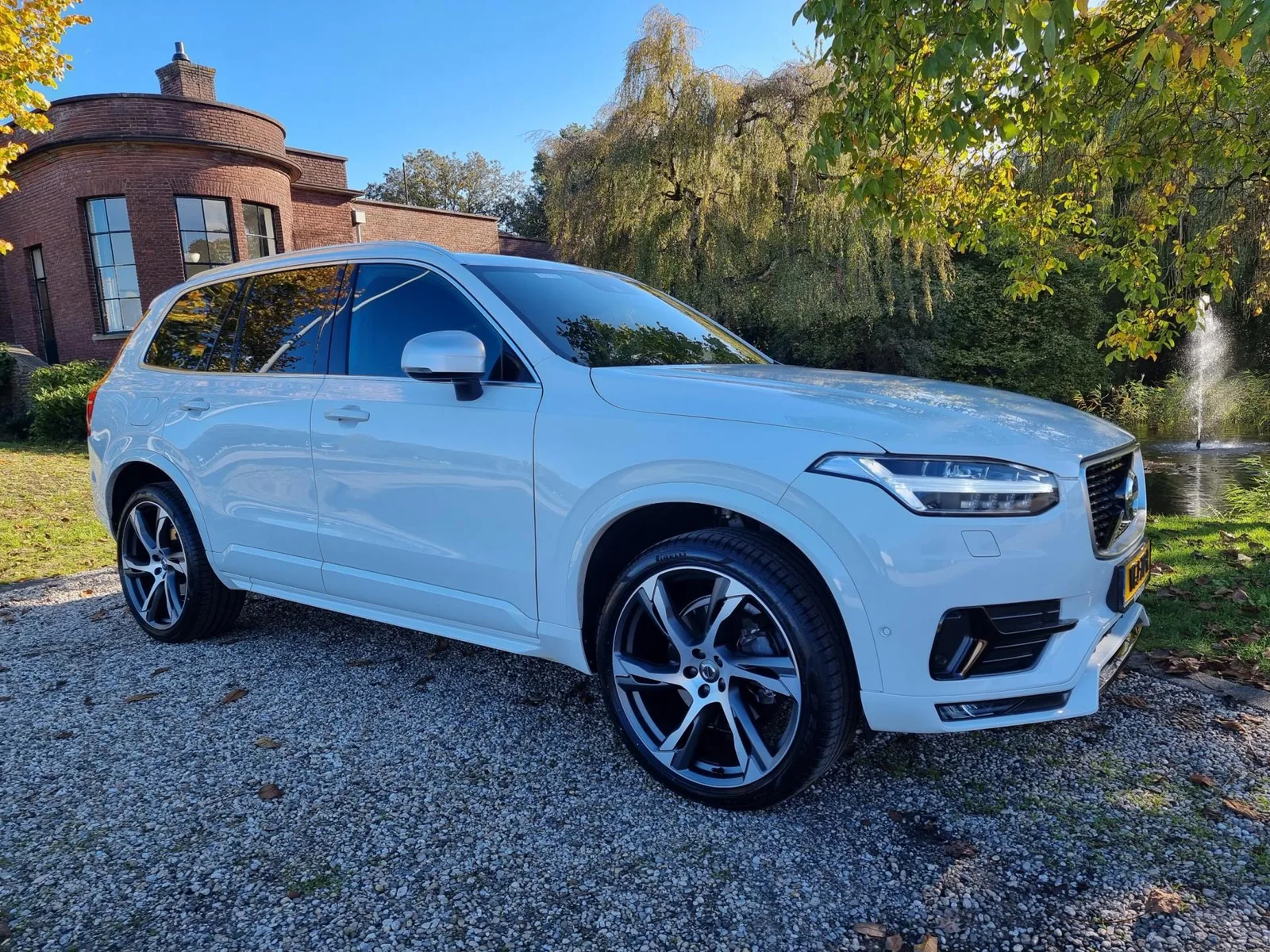 Volvo XC90 (2016) — foto 1
